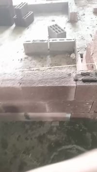 بسم الله والحمد لله أنا أحمد المصري خالفه بناء موجود في المشتل شارع ال...