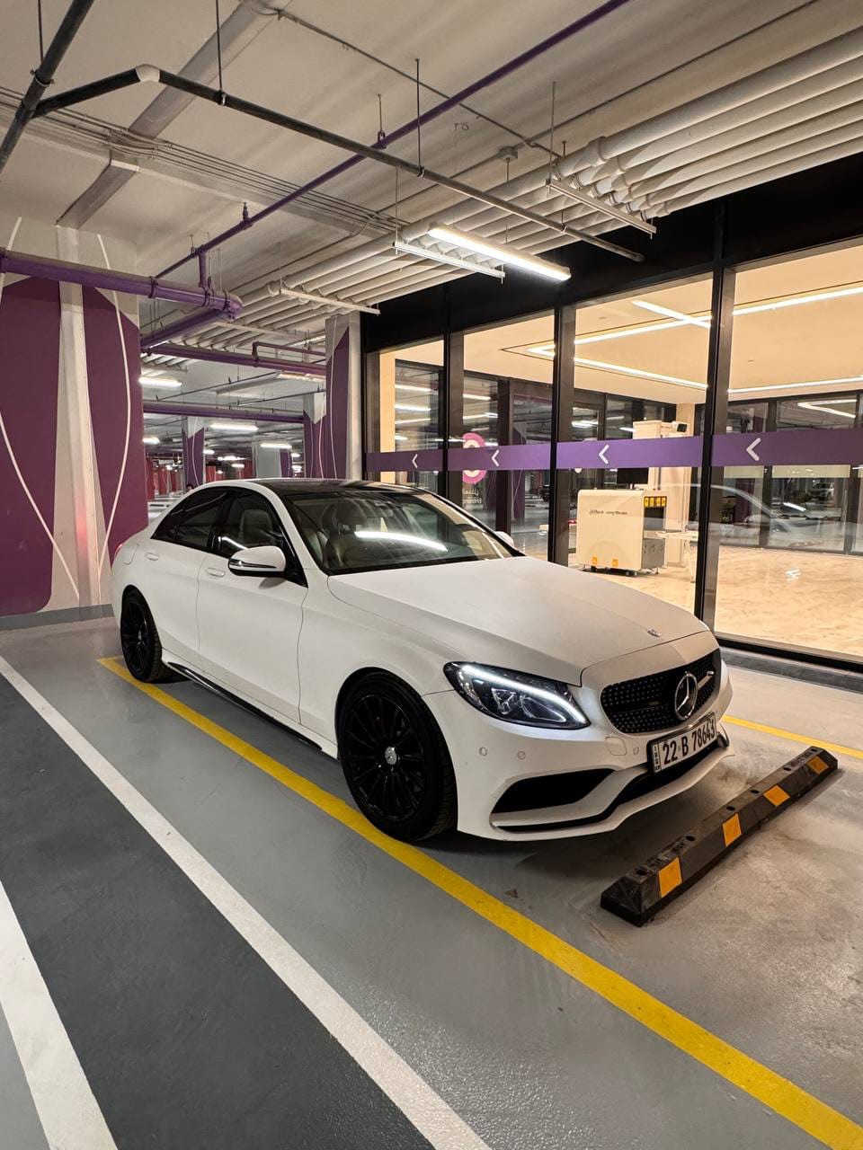 Mercedes-Benz C300 – American Specs 🇩🇪
الموديل : [ 2017 ]
المحرك : [ I4 / 2.0 - Turbo ] ⚡️
الگير : [ أوتوماتيك ] 
الممشى : [ 70 الف ميل ]
اللون : [ أبيض - صدفي ] ⚪️
الحالة : [ السيـارة وارد أمريكا ضررهـا البنيد فقط ! ]

[ السعـر .. $21,500 قابـل للتفـاوض ✅ ] 

[ الـــــمـــواصــفـــــات ]

- السيـااارة فووول أعلـى مواصفـات للأخير 1 / 1 

الموقع : [ بغـداد / حي العـدل ] 📍

للتواصل واتس اب او اتصال : [ *********** ]

#mercdes #benz #c300 #amg #yasser_erbil
