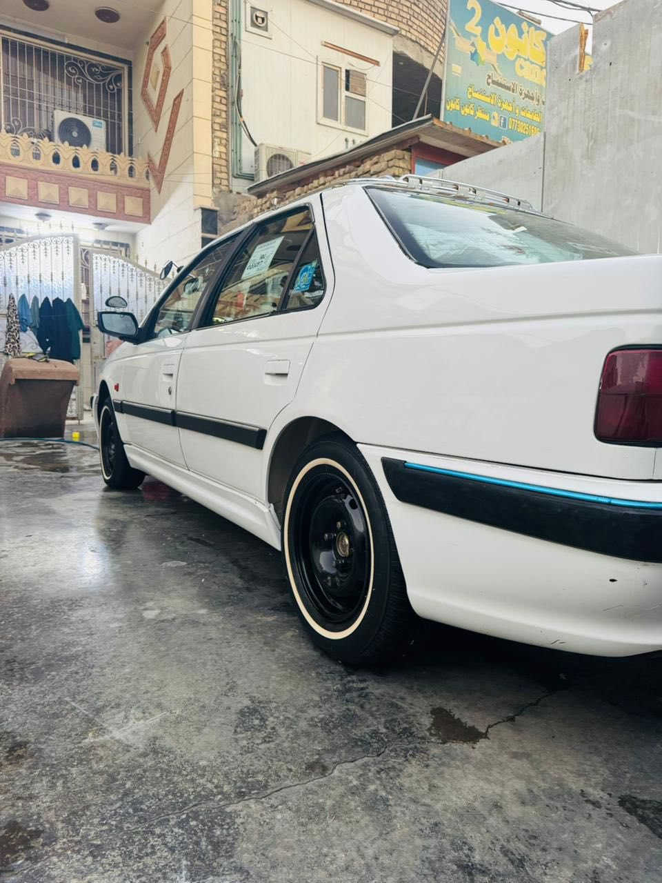 بيجو بارص 2015بيها جاملغ خلفي صبغ وباب بيه طخه مصلحه وخشم البنيد معمر. 1شاشه بيه مشدود2 تخم تاير خط أبيض جديد 3دوشمه كشنات وارضيه كامله السعر 54وبيه مجال.***********كير مكينه للتنقيص لا تبخير تبريد شغال رقمها بغداد تحويل مباشر
