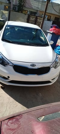 كيا فورتي 2016 بيهة قمارة بارد وبيهة صبغ خمس قطع كير مكينة خير من الله...