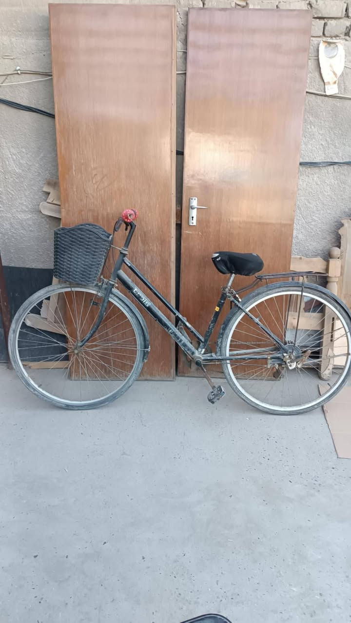 بايسكلات العدد ٢ بناتي بالة نضاف جدا حجم ٢٦
اثنينهن ١٢٥..
الشعب ***********
