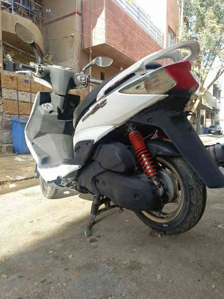 سلام عليكم سكنس فحل نوزل خطين مكفوله مابيها كل نقص محرك اخرس ناعم دراجه مال رمبه صار 8 اشهر من نزلته السعر 650 مكاني بغداد شارع حيفا 
 الرقم ***********
