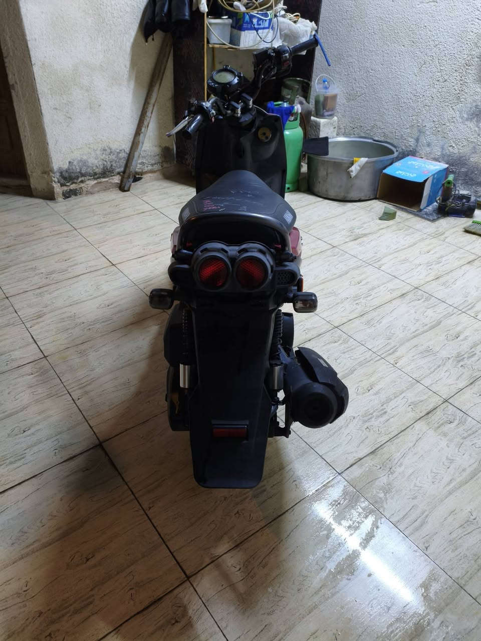 السلام وعليكم سكنس جبلي رمبه كفاله عامه من لطول لطول دراجه جديده بعدهه مكفوله من كلشي وصلها موجود صارلها شهر من جبتها مطالع بيها هواي محتاج فلوس وريد ابيع تجي تجيب وياك الف مصلح دراجه نضيفه ولون مميز كرزي اريدها بواحد 700وبيها مجال قليل الي يعجبه يجي عنواني البصره جبيله شارع السايلو رقمي للتواصل ***********
