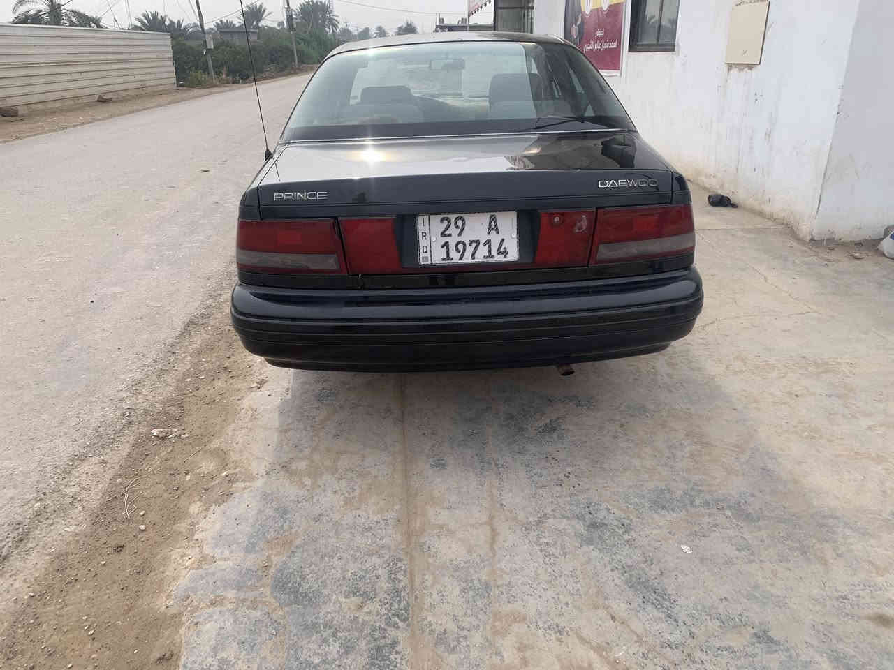 السلام عليكم 
دايو برنس للبيع موديل 1995 كير عادي 
رقم واسط بيهاا جاملغ خلفي صبغ فقط 
كير ومحرك وكلج على الشركه مكفولات
حداديه وصدر خلفي و امامي كله جديد 
تخم تاير جديد نقصهاا تبريد فقط  
مكان سياره واسط الصويره منطقه الشجيريه 
السعر 50 وبيهاا مجال للتواصل ***********
