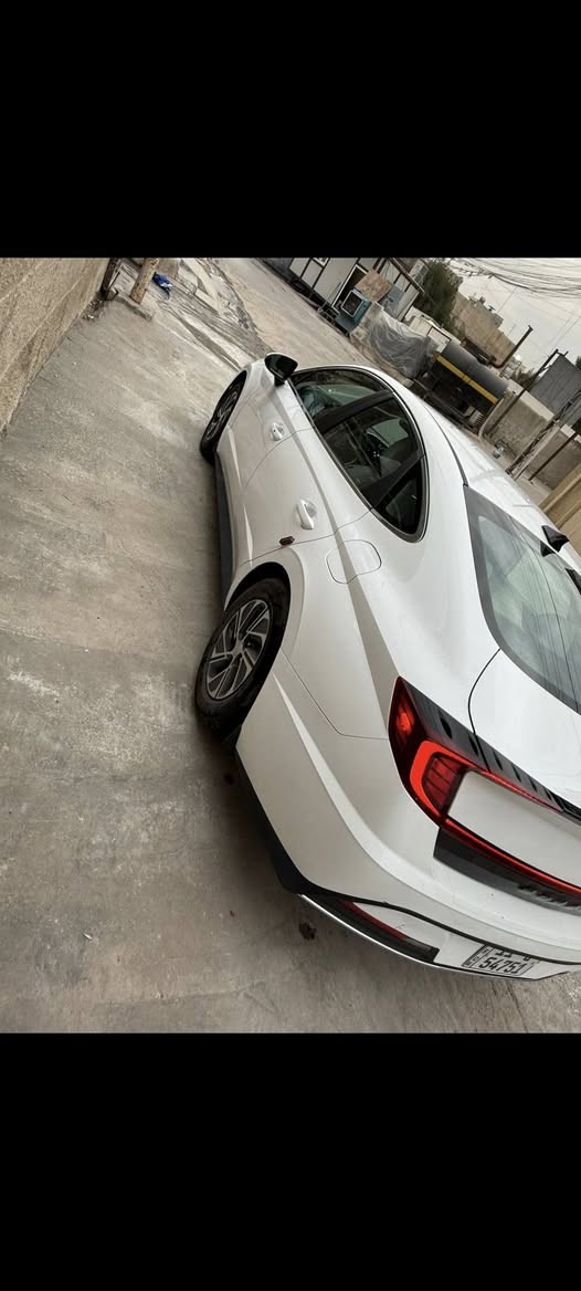 سوناتا هايبرد 2023  بيع اومراوس حسب القناعة
صور الحادث بالمنشور

بدون ايرباك بدون تبديل بدون صبغ رصعة بقبق الجنطة ورصعة بالباب 

بصمة ابواب وجنطة وتشغيل
تشغيل عن بعد 
رادار امامي وجانبي نقاط عمياء   وتوقف ذاتي  وتحديد مسار 
شفتات ستيرن
لايت زنون عالي ناصي 4 عدسات 
4 وضعيات قيادة.
اوتو هولد
سايد بريك دكمة
قطعتين تبريد
تبريد منفصل 
شاشة وكامرة دوارة
اشاير بالمري ويل كب 
صندوق ذكي يفتح عند الاقتراب
المكان البياع
***********
