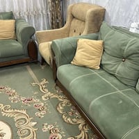 تخم للبيع مع الزولية مع بردة عدد 2 السعر : 500 الف دينار لمن لديه رغبة...