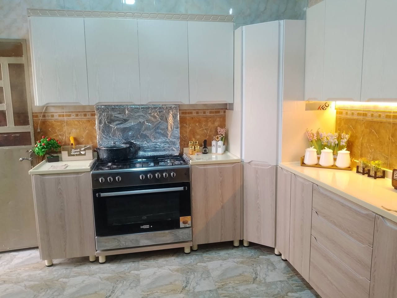 عملنا لهذا اليوم في بيت الاأخ ابو عمر في منطقة الجمعيه امام مطعم حجي زياد الف مبروووك 

 للاستفسار ***********

معملل احمد الفراجي للالمنيوم   يقدم لكم كل ماهو جديد من أعمال الألمنيوم وPVC وبأسعار مناسبه وديكــــــــــورات عصريه تواكب التطور 
أعمالنه تشمل 
1 الكاونتر بكل الديكورات والتصاميم وحسب رغبة الزبون 
2 الشباك وبكافة أنواع الألمنيوم وpVc من تركي وتركي ثقيل وشبابيك سلايد 
3 أبواب بكل الألوان والتصاميم 
4 الكناتير النضد والتعليك وبكافة الألوان 
5 المحجرات اللف والعدل التركي والجام والمربع 
7 القواطع للشركات والبيوت ألمنيوم ثقيل مع الجام 
فقط أتصلو لطلب المنتج وأخذ القياس أرقام الأتصال وكذالك واتساب 
الموقع /الرمادي / البوفراج / قرب فلكة الدله 
للتواصل الااتصال او واتساب على الرقم التالي 

*********** 

 #المنيوم #كاونترات #ابواب #شبابيك
