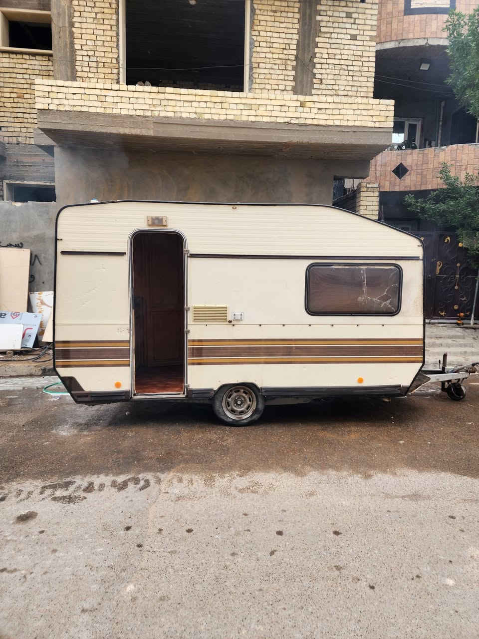 الماني كامل 

منفيس اصولي ميحتاج اي معاملة 

بغداد حي الجهاد 

علق ليصلك السعر على الخاص 

 *********** واتس اب
