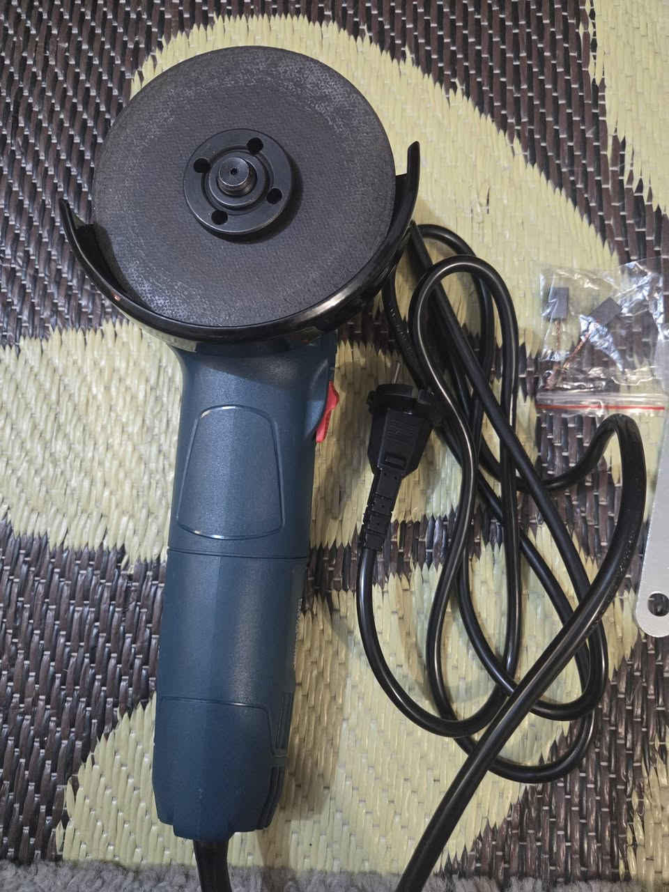 كوسرة بوش اصلي استخدام مرة وحدة فقط جديدة السعر 40 الف


**إذا كنت صاحب هذا الإعلان وتريد حذفه لأي سبب، رجاءا أرسل رسالة إلى الدعم الفني**