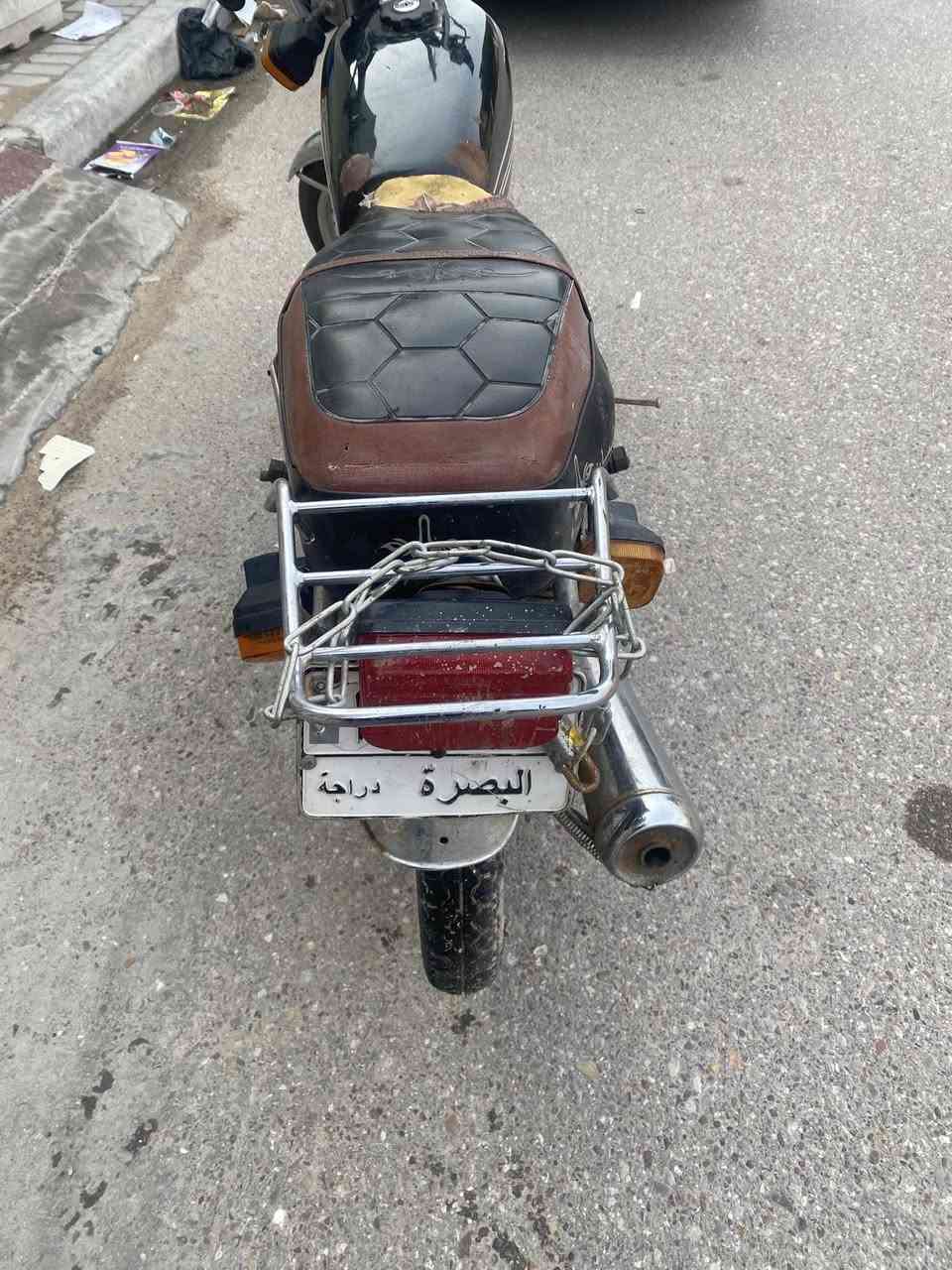 دراجة ايراني للبيع موديل 2011
سعر مليون وستمية 
كهربائيات كاملة
1600
وبيها مجال
عنوان ياسين خريبط
الدراجة رقم وسنوية بأسمي ثاني يوم احولها بأسمك
***********
متواجد واتساب
