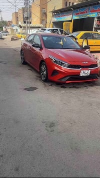 كيا فورتي للبيع موديل 2023 ماشيه 53 بيها صبغ 3 قطع  بدون تبديل السعر 1...