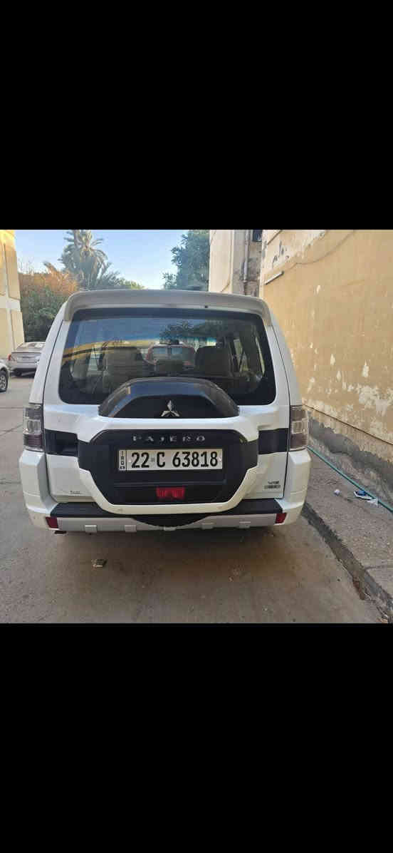 سلام عليكم
باجيرو خليجي لون ابيض ٢٠١٨ خليجي كويتي 
مكينه ٣٥٠٠ فتحة سقف مري شفط الخ
السياره كفاله عامة  رقم اربيل باسمي 
مكان السيارة بغداد 
السعر٢٠٠$ 
هاتف ***********
