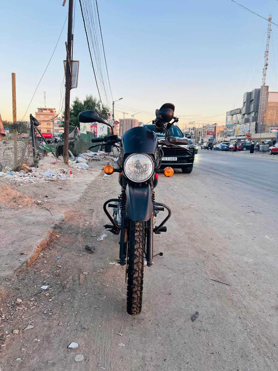 دراجه بوكسر للبيع موديل ٢٠٢٣ مكفولة اوراق اصولي منفيس ب اسمي ماشي بلمعاملة ودافع كل الرسوم واصل للبصمة ومسدود الترقيم مكاني حي الاعلام سعرها مليون و750 *********** تواصل واتساب
