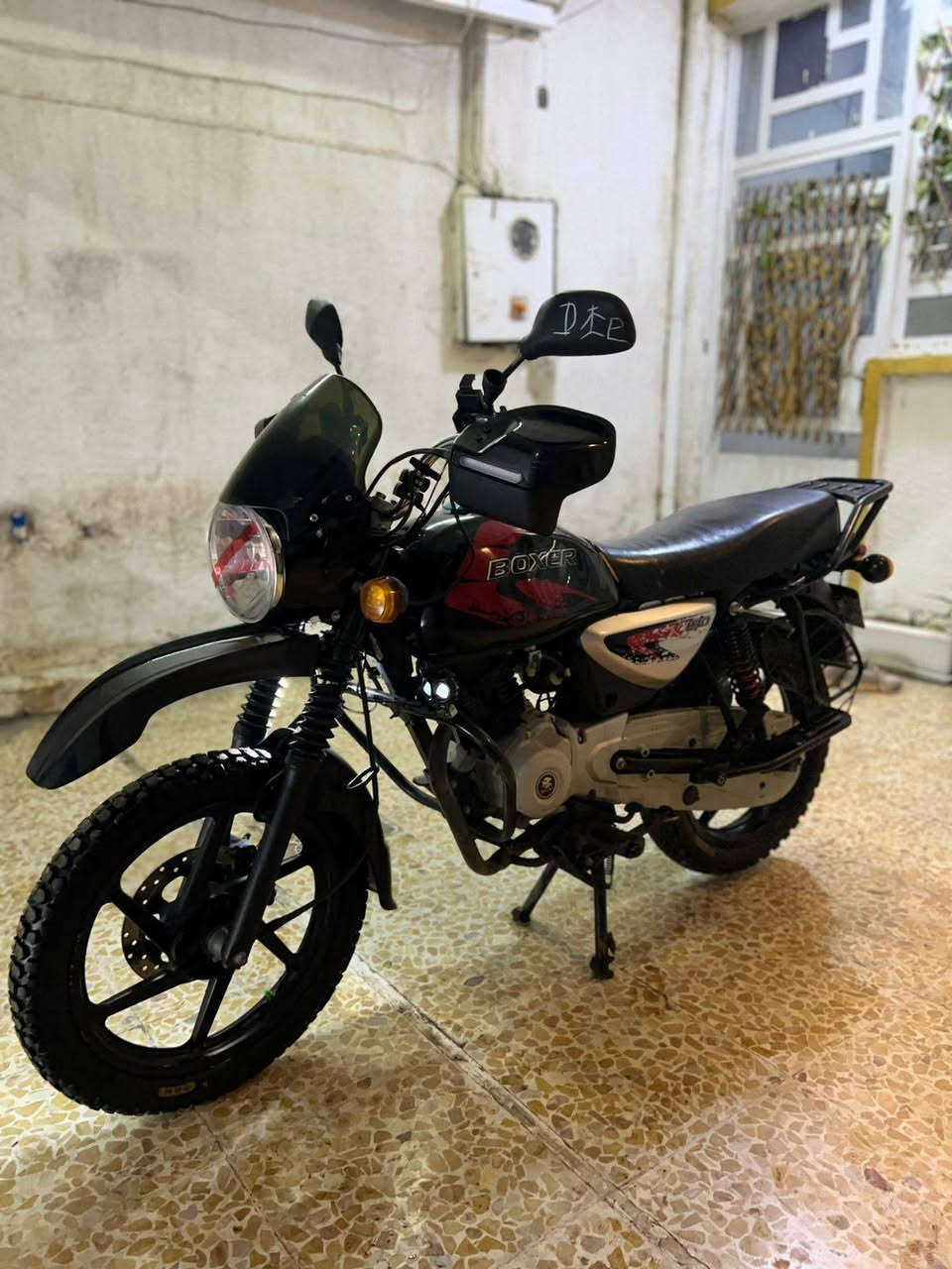 السلام عليكم
للبيع بوكسر رقم بغداد تحويل ثاني يوم
2023دراجه بحاله جيده جدا ما بيها نقص
السعر المطلوب ب2وبيها مجال بسيط
الاستفسار*********** المحمودية, بابل
