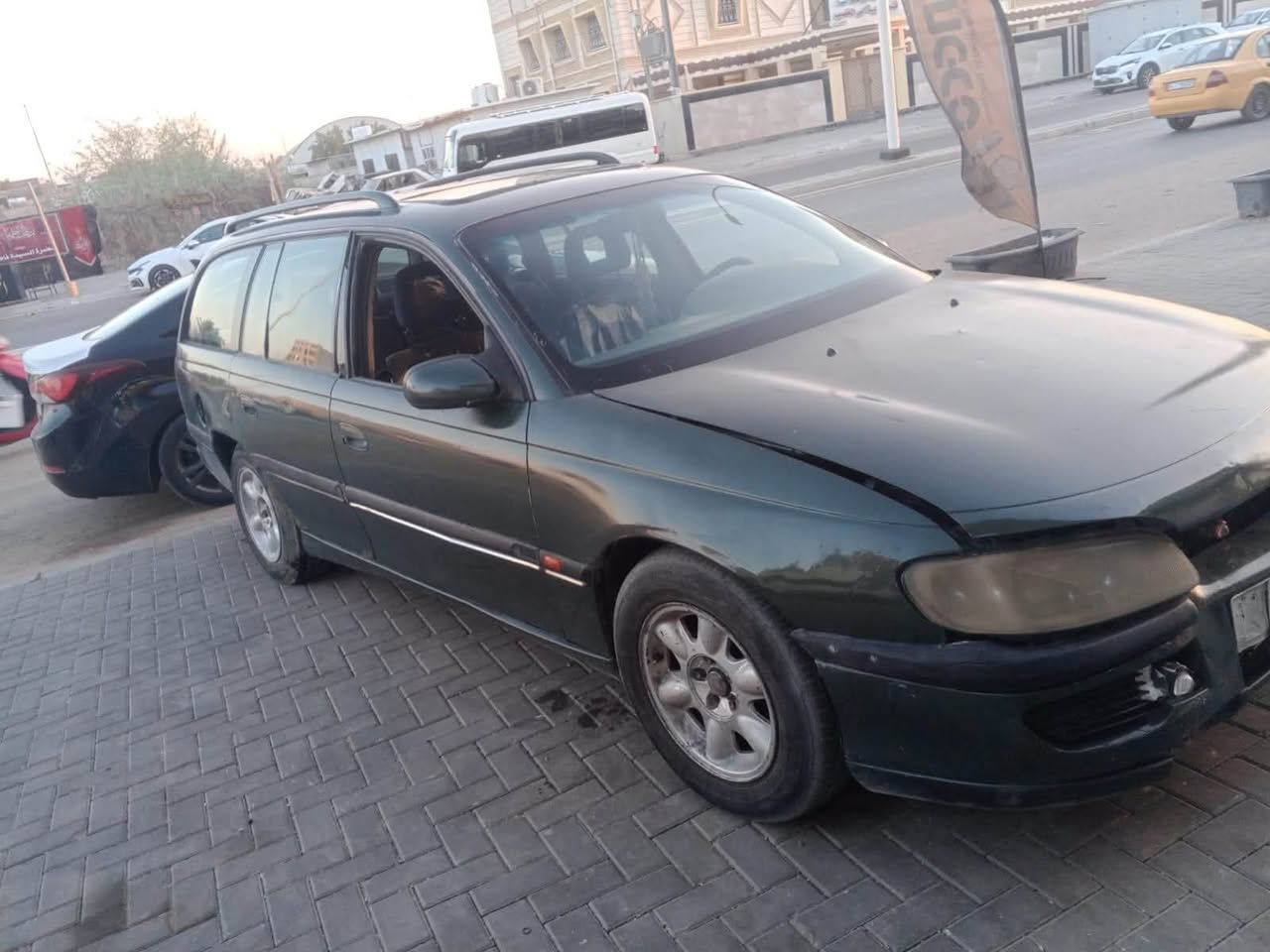 سلام عليكم مكلف بلنشر اوبل بزون مديل 95 بزون ستيشن سياره جاهزه مكينه كير تبريد منضومه جديده رقم كربلاء وكاله او تحويل سياره تعمير جديد صبغ عام السعر ٢٨ وبيها مجال مكاني بصره ابي الخصيب
***********

