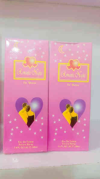 تعزيلة محل التوصيل مجاني 
جوا السوك 
*********** 
وأيضاً تخفيضات لامهات الصالونات ....
