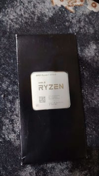 ٥٧٠٠x • غير مستخدم • تري