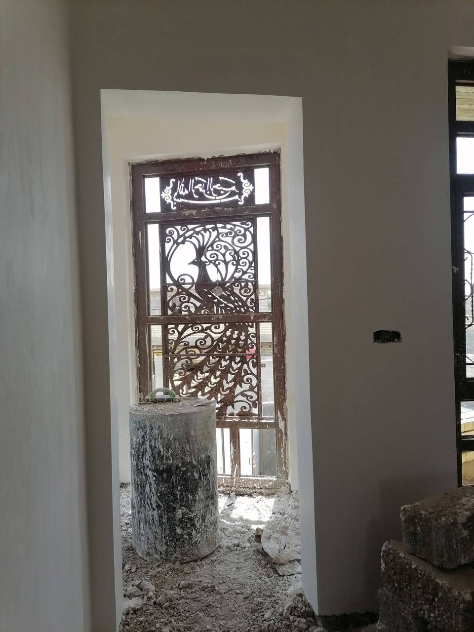 السلام عليكم ورحمة الله وبركاته
كادر سيد عوده الباخ
شغل تصفير مساطر سمنت جص بورك شغل درجه اولى متفرق حاليا الاستفسار تصل ***********
