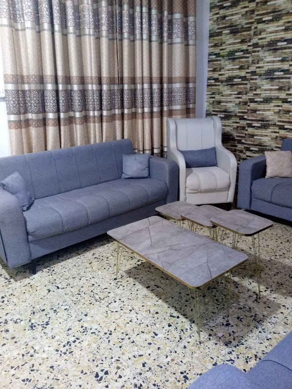 السلام عليكم عندي قنفات خمس قطع للبيع رايدهن ب 400 وبيهم مجال للشراي + ميوزة عدد اربعه للبيع البصرة, العراق


**إذا كنت صاحب هذا الإعلان وتريد حذفه لأي سبب، رجاءا أرسل رسالة إلى الدعم الفني**