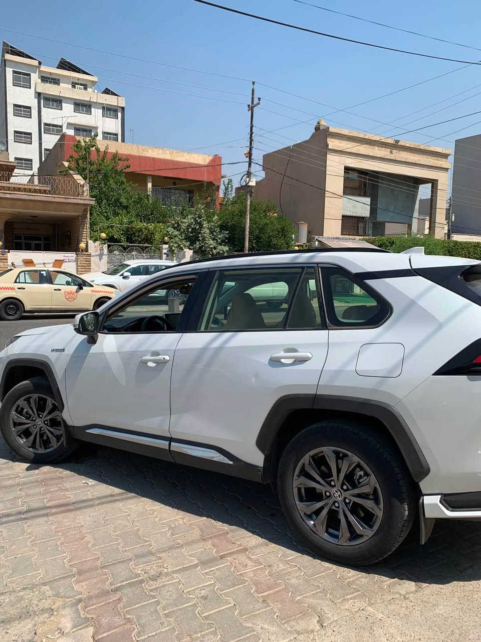 تۆیۆتا ڕاف 4 
خلیجی شریکەی جیهان 
مۆدیل / ٢٠٢٣ هایبرێد 
کلین بێ سبوغ 
دوو قۆپ بچوک لەدەرگا 
مەکینە  V4.2.5 هایبرێد 
ڕەقەم و سەنەوی نوێیە 
ڕۆیشتن / ٦٢ هەزار کم 
مواسفات فوول سلایت 
دەبل ئەکسل 

نـــــرخ / ٢٨٨$

*********** أربيل, العراق
