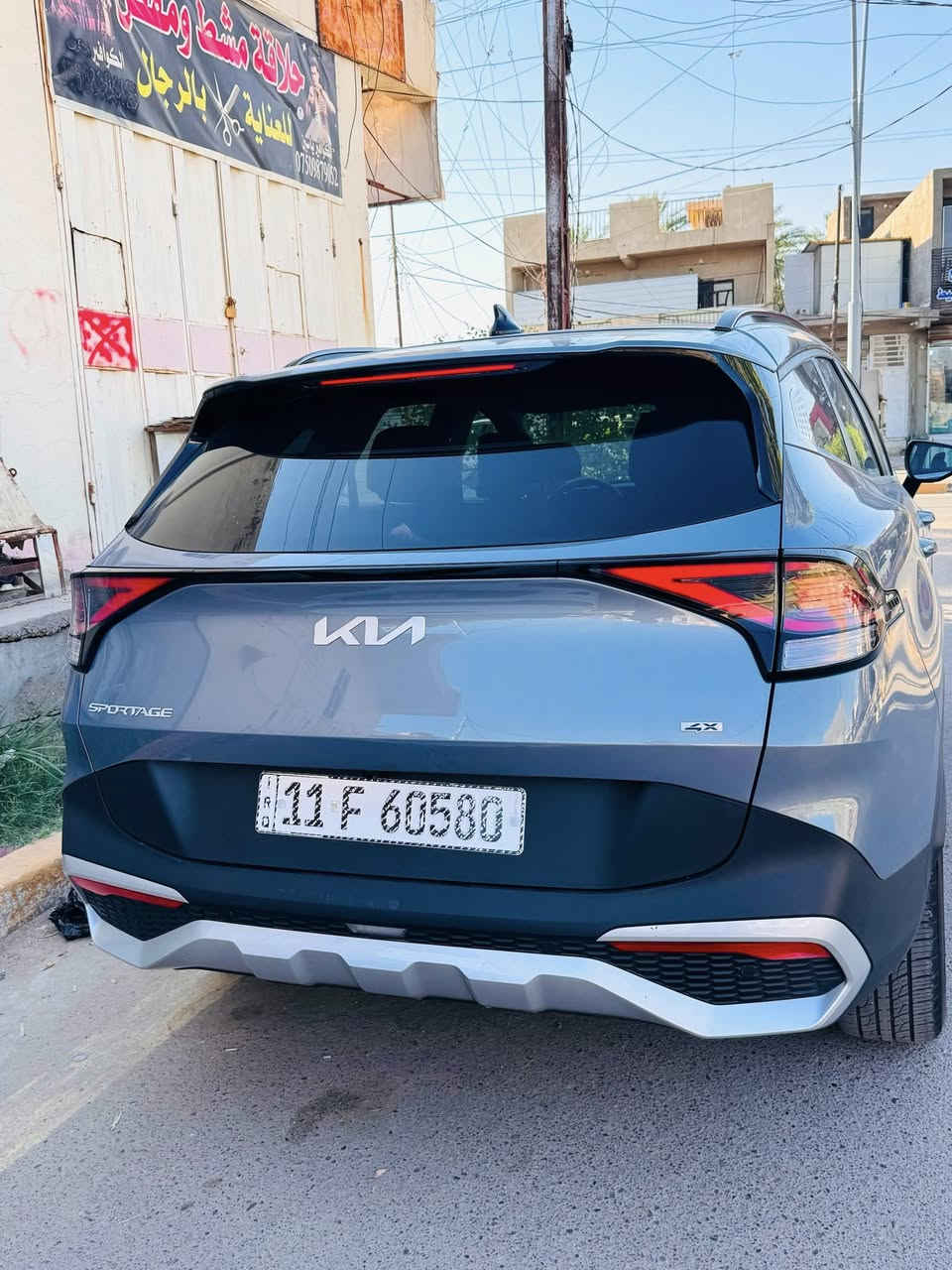 🚗 كيا سبورتيج 2025 للبيع – بحالة ممتازة وبسعر مناسب! 🚗المواصفات العامة:الموديل: 2025المسافة المقطوعة: 2000 كم فقط (شبه زيرو)
الرقم: بغداد (بأسمي، تحويل مباشر)
المواصفات :كشنات جلد فاخرةفتحة سقف بانوراماجنطة كهرباءالسيارة بدون إيرباك 
مبدل فقط بنيدباب عكس السايد (معمر ومصبوغ)
السيارة على الواقع أحلى وأجمل من الصور
ملاحظة للمشتري:السيارة جاهزة وما تحتاج أي مصروف، وصور الحادث متوفرة وموجودة للي يحب يشوفها يراسلني.
للتواصل والاستفسار عبر الواتساب : 
📱 *********** 📱***********
