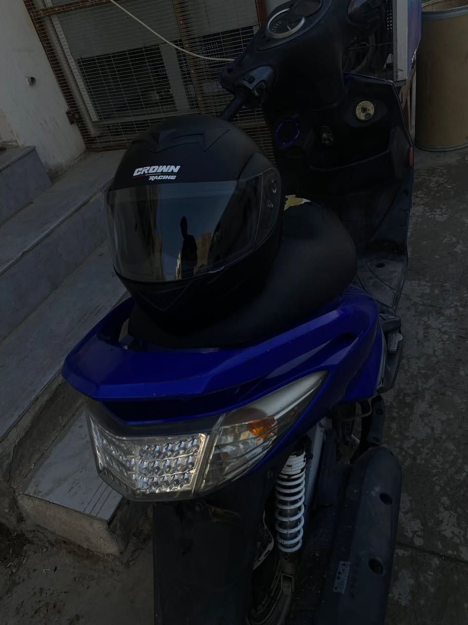 سكنس فحل طلاعات كوري نوزل خطين 
دراجه حلوه ونضيفه ومابيه اي شي تجاري كله اصلي وبلادي 
{بيه كلجات WF}+دبلات خلفيهRPM+ويل عنكبوت
مكينه58بلاديه دراجه ممفتوحه 
دراجه شلعه ومعدل طيران اوراقه موجوده شرط الفحص مكاني {الأعظميه}
***********
