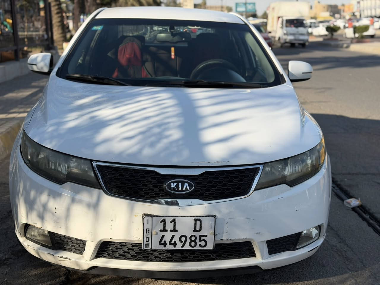 السلام عليكم للبيع كيا سيراتو موديل 2011 خليجي رقم بغداد بأسمي مكفوله من الصبغ كفاله عامه يوجد 3 امكان بارد بسيطة جدا سياره جاهزة من كلشي تبريد مكينه كير كلشي تمام مكان سياره بغداد الكرخ ***********
