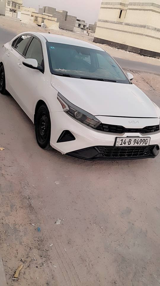 السلام عليكم فورتي موديل 23وارد امريكي رقم بصره معوقين الرقم الدولي  بسم ولد شاب محرك 200دوش حادث بنيد مبدل فقط والباقي ليبل واحد سياره جاهزه ....رادار امامي وجانبي مثبت سرعه نقاط عمياء سياقه ذاتيه شاشه كار بلي اشاير بالمرأة توقف ذاتي السعر 145وبيها مجال عنواني البصره 
*********** البصرة, العراق

