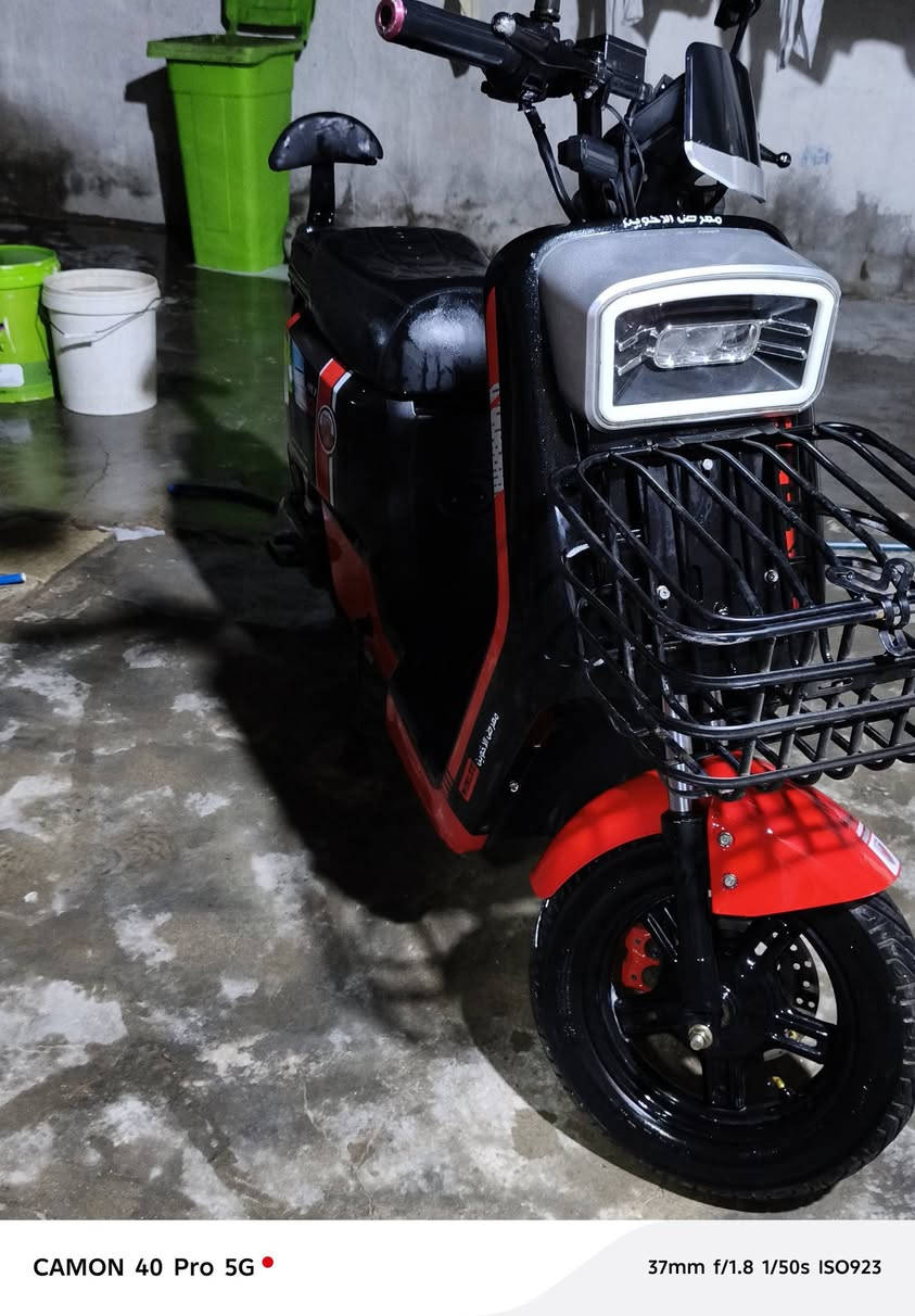 ار 7 البطاريات 22 امبير نضيفه سعر 350
رقم الهاتف ***********
