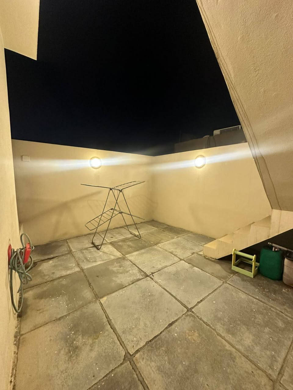 السلام عليكم
بيت 100م جديد ونظام دكتات طابو صرف طابقين واجه فلين منطقة 58 للاستفسار اكثر الاتصال على *********** / مكتب الزوراء للعقار
