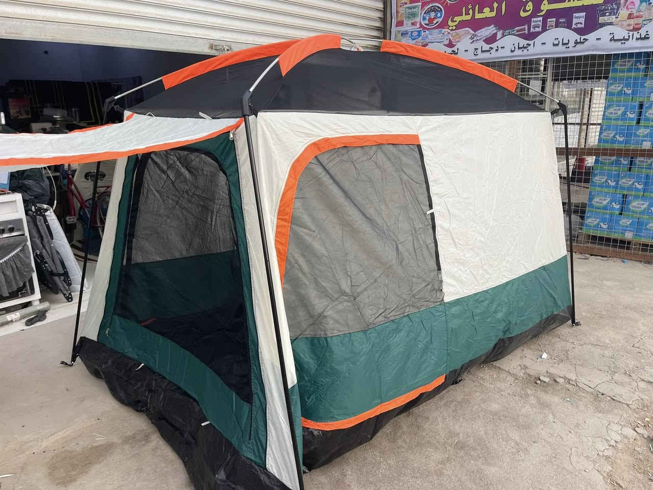 خيمه بهذه الشكل ٢متر في ٣ جديده مع كامل الملحقات ***********متوفر توصيل جميع المحافضات
