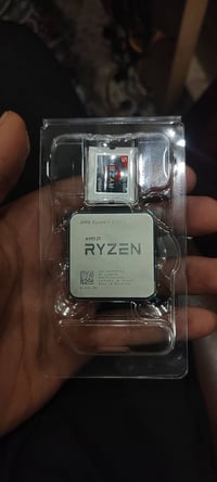 رايزن 5 4600G • مع مروحة • تفاوض خفيف