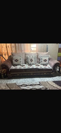 كنب تركي • تسع مقاعد • ما بي كسر