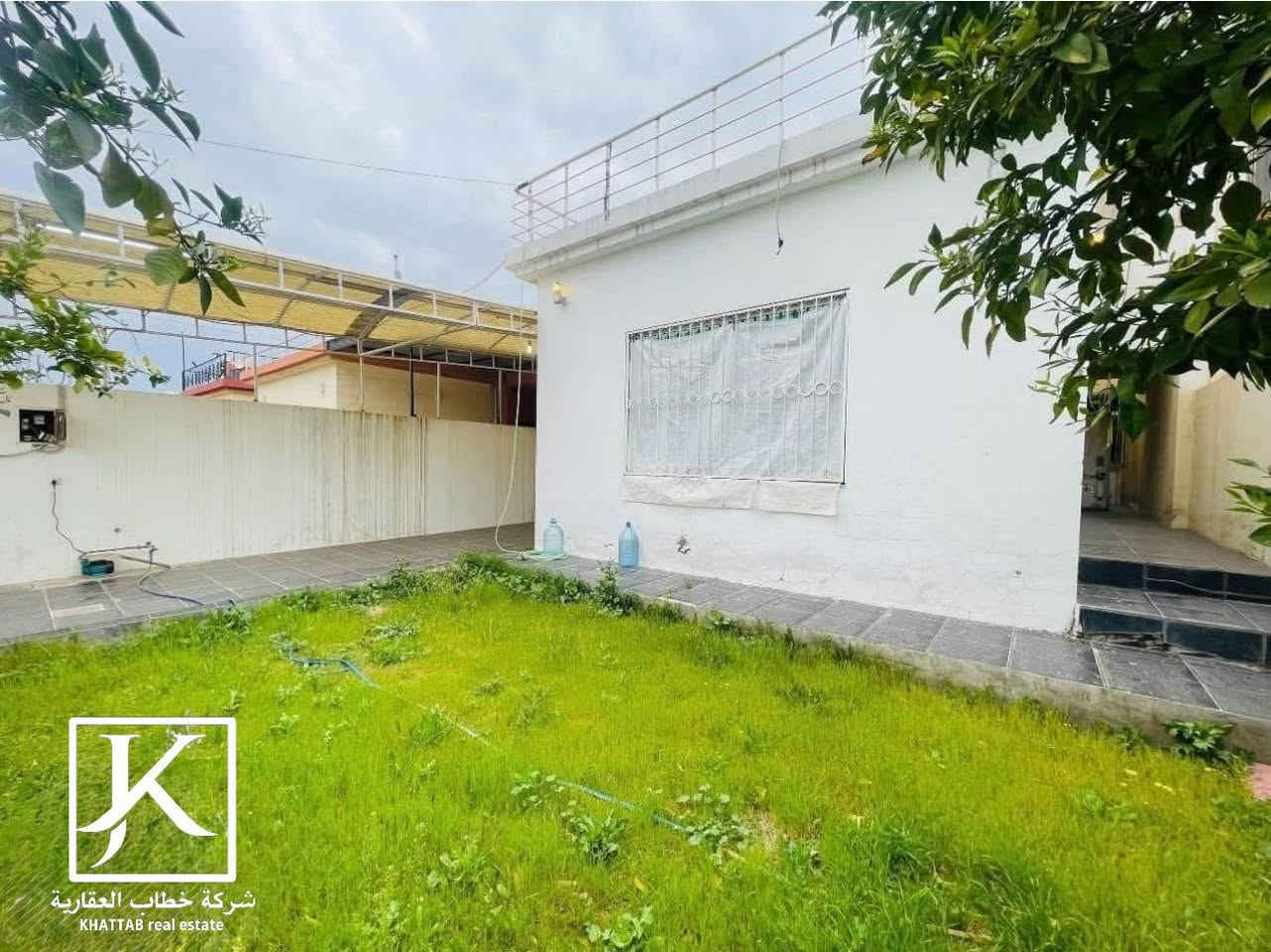 بيت موثث للبيع في أربيل مجمع لاوان ستي
 200 متر - طابق واحد 
2 غرف نوم
استقبال
صالة
مطبخ مجهـز بكاونتر
صحيات  
البيت نقدي وطابو يتسجل  
___________________
خدمات ممتازة من كهرباء وماء وتنظيفات ومواصلات ( باص وتاكسي )
___________________
خانوو راخراو بۆ فرۆشتن لە #لاوان_ستى
200 مەتر -
2 ژوور نووستن
دیوەخان
مەتبەخ 
هۆڵ
گەرماو
************
بۆ زانیاری زیاتر :
ئاسیاسێڵ
***********
زين
***********
كورك
***********

للمشاهدة المزيد من العروضات ومعرفة الأسعار يرجى الانظمام معنا في تلگرام 

https://t.me/erbilkurdastanaqarat

او زيارة شريكتنا في مدخل مجمع لاوان ستي 
شركة خطاب العقارية -أربيل
