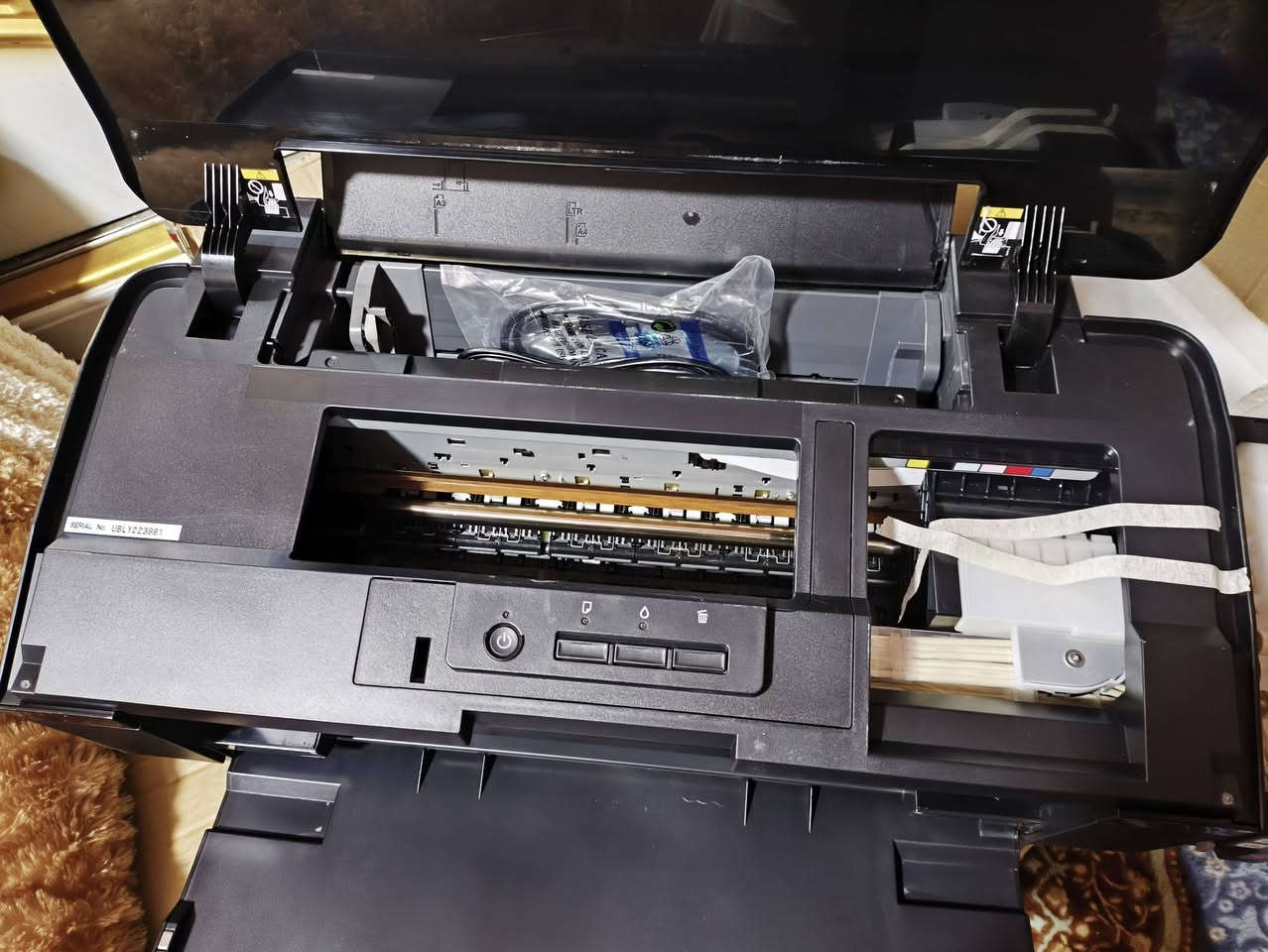 السلام عليكم ورحمة الله
طابع ابسون L1800 جديده معدله من شركه في الصين DTF لطباعه كافه الاقمشه والملابس
 دونكل فلاش لبرنامج Rip10.3 الاصلي 
سعرها مليون و50 وبيها مجال لشراي


**إذا كنت صاحب هذا الإعلان وتريد حذفه لأي سبب، رجاءا أرسل رسالة إلى الدعم الفني**