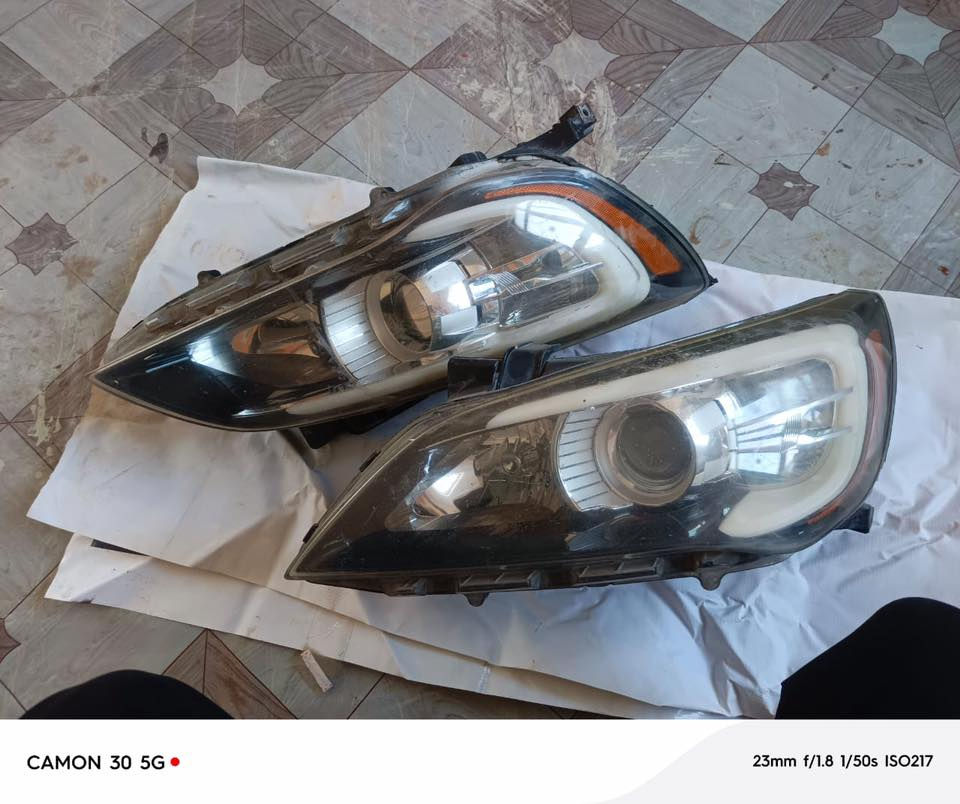 لايت سياره للبيع السعر 125الف  بي مجال موديل 11-12-13 للاستفسار ***********
