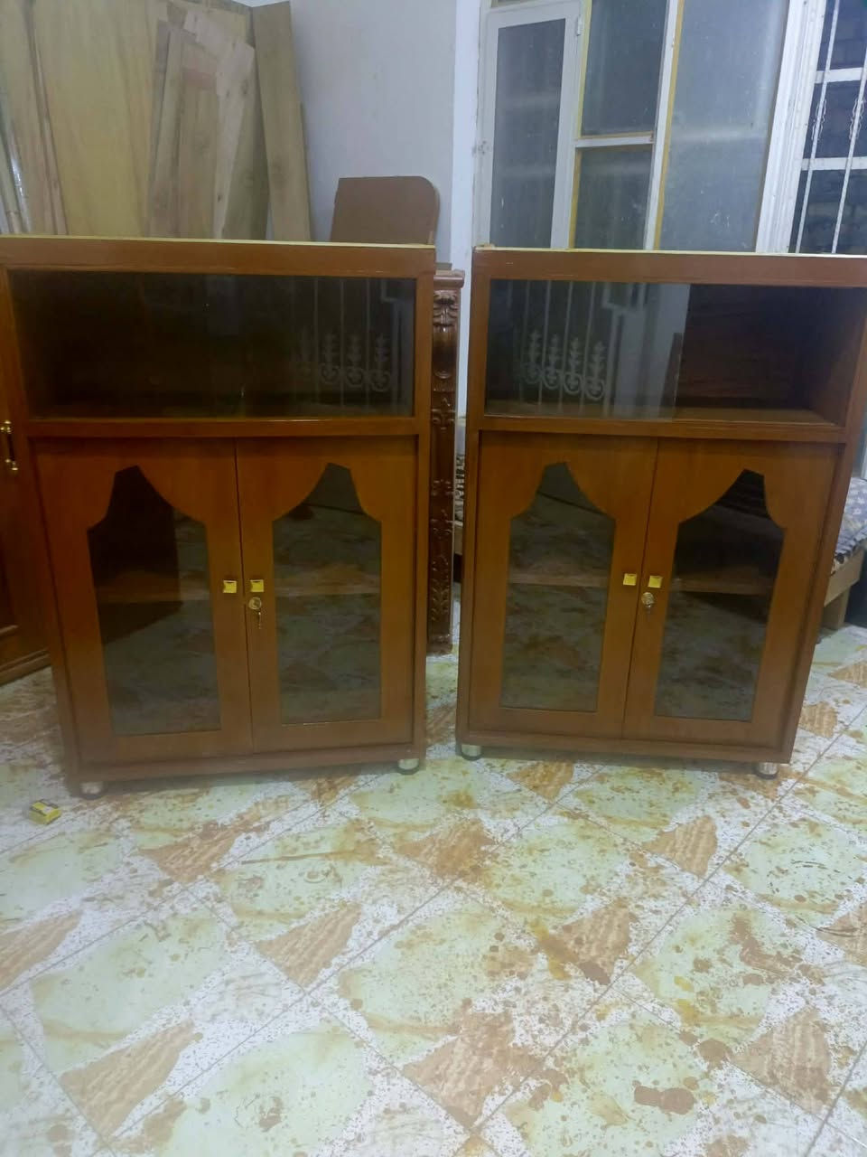 غراض نجاره تسكام كلش نضيفات وسعر مناسب مكان حله ابو غرق شراي يتصل على رقم *********** مكلفه سعر مو يمي تصلو على رقم راسلو واتساب
