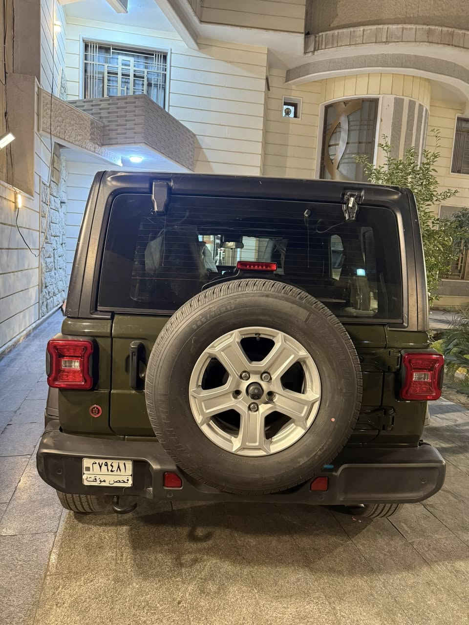 السلام عليكم للبيع جيب رانجلر 2023 حادث موضح بلصور  طخات ماشية 25 الف  السيارة موجودة في كربلاء بسعر مناسب ***********
