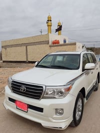 لاندكروزر موديل 2013 نظافة 100/100 مكفول محرك كير حداديه تبريد بيه ثلا...