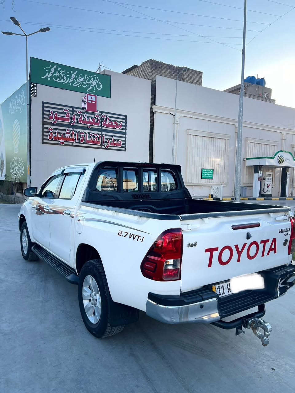 السلام عليكم
هايلوكس فور ويل للبيع
موديل 2016
سياره مكفوله من الصبغ والضربه 
مواصفات 
كير اوتماتيك
تحكم ستيرن
شاشة كامره حساس خلفي
رقم بغداد تحويل ثاني يوم
مكانها بغداد الاعظميه
السعر 240 وبيهه مجال
***********
