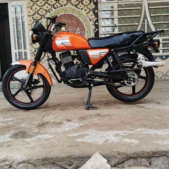 سلام عليكم دراجه البيع ديون موديل 22  كلك مكفولة كفالة عامه  كهربائيات كاملة  السعر 950وبيه مجال ***********
