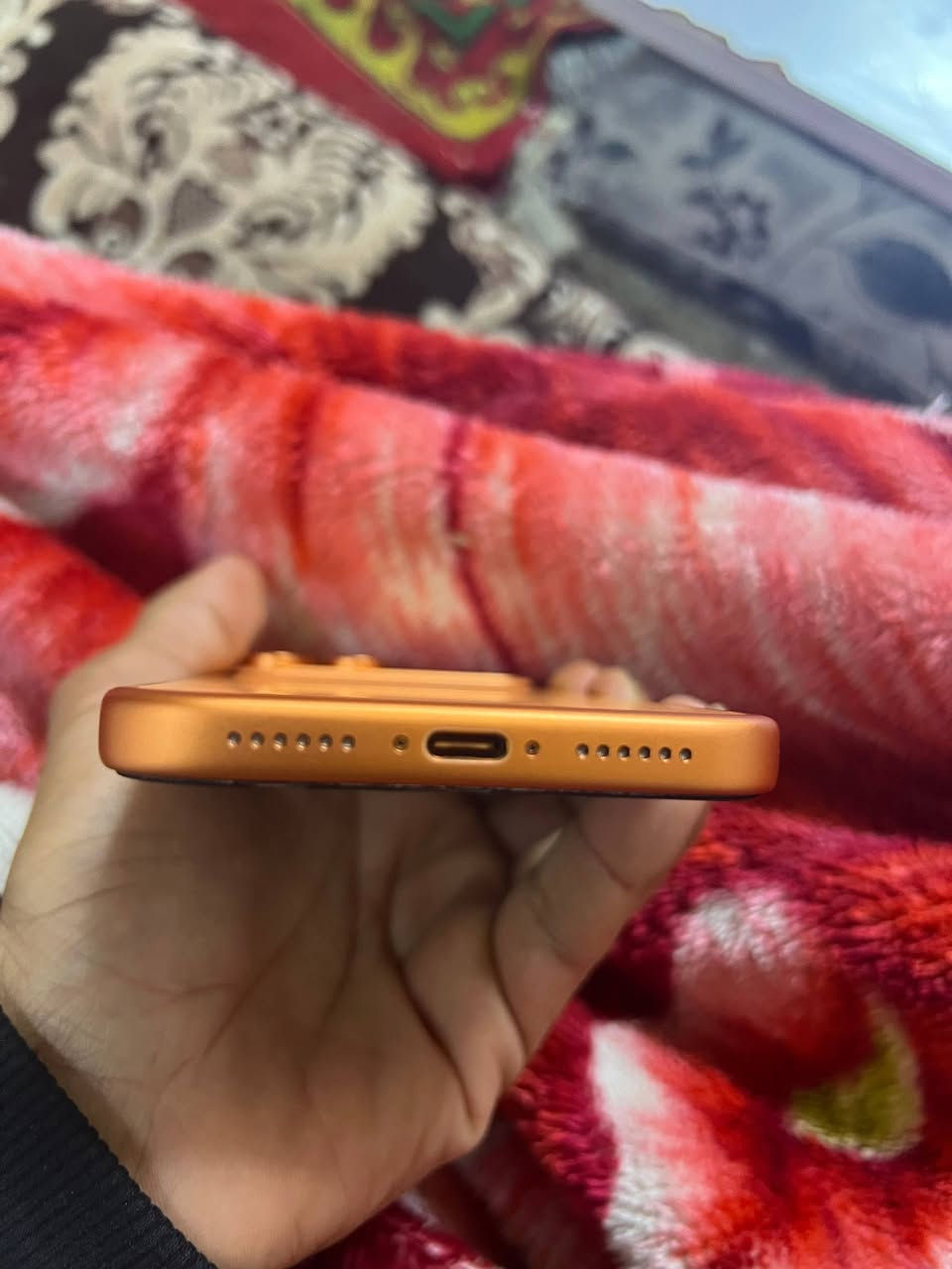 ايفون 17 برو ماكس للبيع
لون برتقالي 
بعده بضمان 
بطاريه 100
مشحون 31 مره
ذاكره 256
رقم الهاتف ***********
