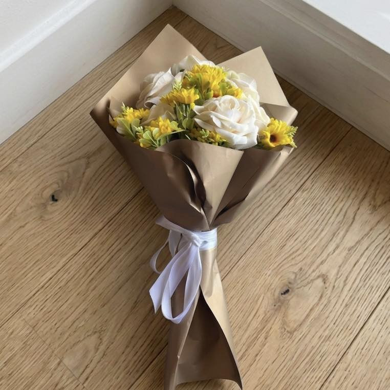حساب الانستا للطلب flower.craft1 
كل البوكيهات بسعر 15 الف فقط ✅✅🛑
اذا مو مطابقة للصورة لا تستلموها


**إذا كنت صاحب هذا الإعلان وتريد حذفه لأي سبب، رجاءا أرسل رسالة إلى الدعم الفني**