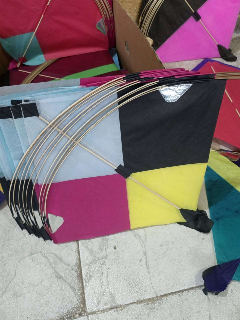 ‏‪***********‬‏
طيارات جكريه للبيع لحك قبل لا يخلصن
