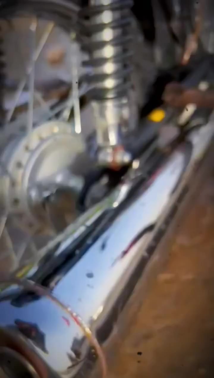 سلام عليكم دراجه نامه مديل 2025 دراجه نضيفه برقي ما مفتوح بيه السعر 600 وبيه مجال مكاني ناصريه سيد دخيل هاذا رقمي ‏‪***********‬‏
