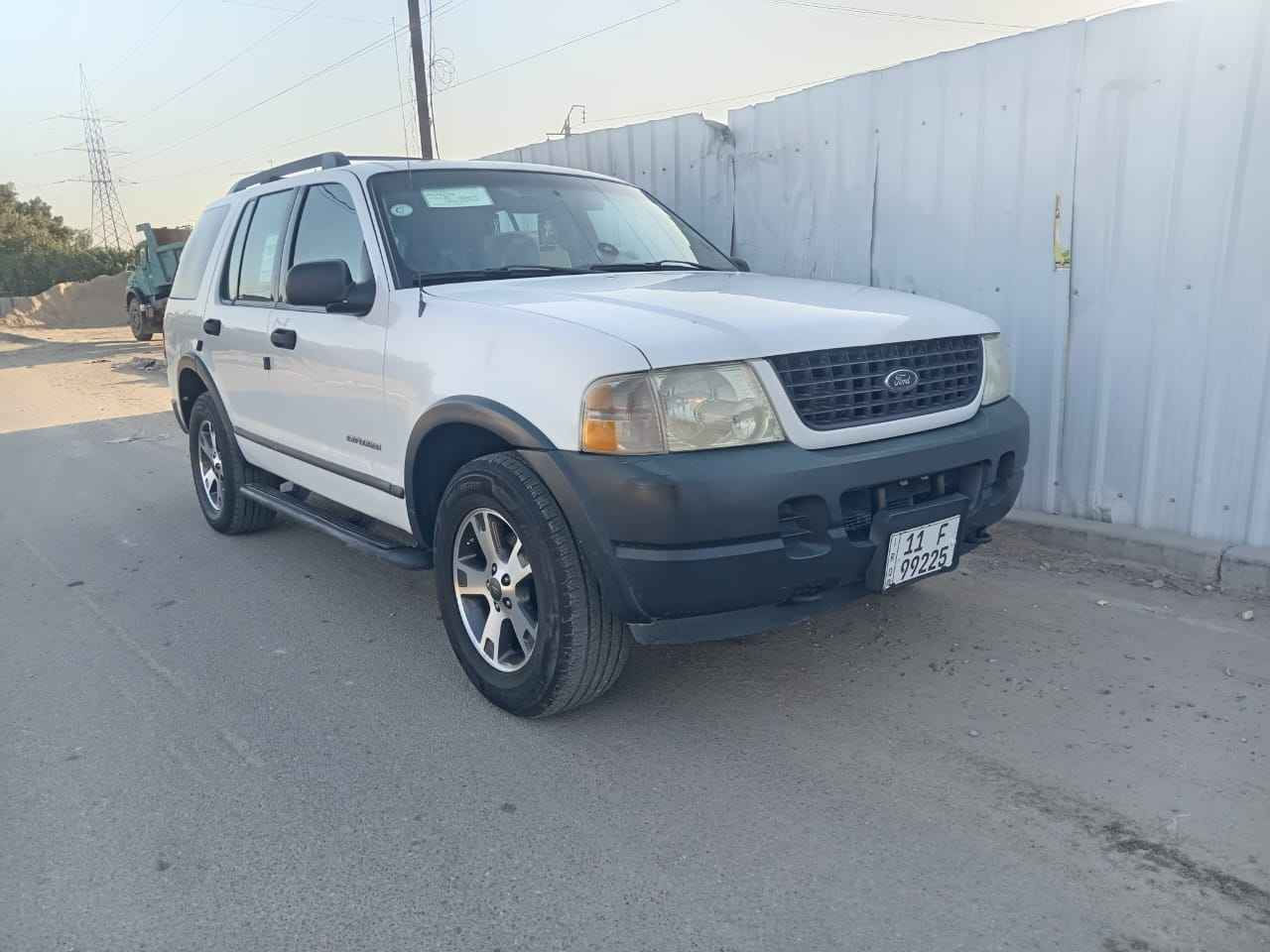 سلام وليكم فورت اكسبلور موديل 2005 السيارة جاهزة وجديدة كير مكينه تبريد ٣ قطع صدر امامي خلفي تخم تاير كهربائيات عامة شغاله واحلا من الصور بهواي بدون حادث السيارة السعر ٩٧
اتصل *********** بغداد, العراق
