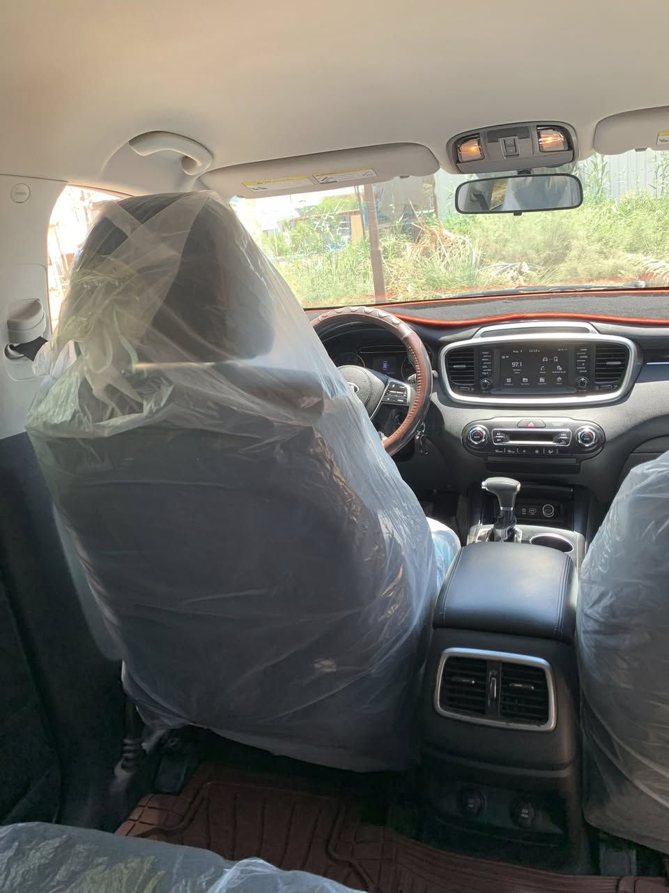 سورنتو 2019 شكل 2020
محرك 6 سلندر. 
كير 8 نمر
السعر
185
رقم  ***********
