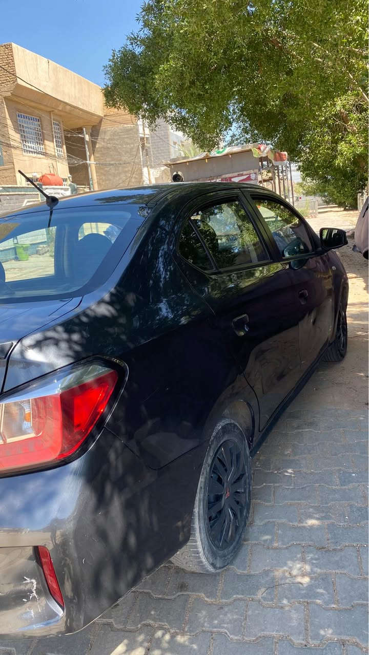 السلام عليكم للبيع ميراج 2024

سيارة نظيفة كلش وبحالة جيدة، اقتصادية بالبانزين ومناسبة للاستخدام اليومي .

🔹 الموديل: 2024

🔹 الماركة: ميتسوبيشي ميراج

🔹 الوارد: أمريكي

🔹 ناقل الحركة: أوتوماتيك

🔹 المحرك: اقتصادي وصرفية قليلة جداً

🔹 اللون: كحلي

🔹 ماشيه :58

🔧 الملاحظات:

السيارة مبدل بيها قطعتين بنيد وجاملغ جهة السايق

✨ المميزات:

✔ مكيف شغال ممتاز

✔ نظام صوتي جيد

✔ وسائد هوائية

✔ نظام ABS

✔ اقتصادية جداً بالوقود

✔ حجم عملي وسهلة الوقوف

📍السيارة موجودة بالنجف

💰 السعر: (99 وبيها مجال)

📞 للتواصل: ‭0783 813 5797‬

‭0774 079 7914‬

السيارة فرصة للي يدور على سيارة حديثة، اقتصادية يروح ويرجع بيها لدوامة ولعائلة بدون صرفيات والسيارة عطلاتها قليلة حالها حال الصني وغراضها رخيصة النجف, العراق
