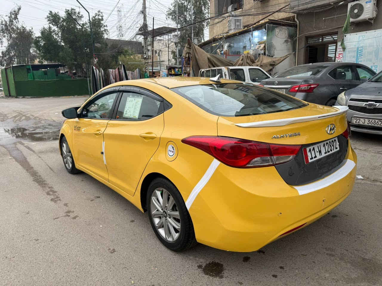 السلام عليكم 
النتره 2013 وارد امريكي حادثه باب السايق والي خلفه بدون دواخل لغود شواصي تكم مكفولات مكينه 1800دوش مكفوله مال حاويه سياره صبغه اولى شاشه كامره تحكماتجهتين ويل كب السياره جديده جدا كير مكينه تبريد حداديه تخم تاير كله جاهزه مكان السياره بغداد سعره 95 وبيه مجال بسيط للاستفسار ***********
