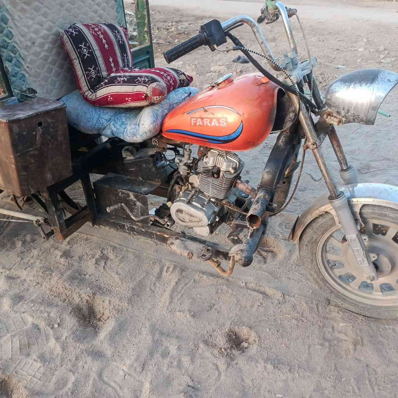 سلا عليكم للبيع بسعر مناسب البصره الدير ناحيه النشوه
***********
